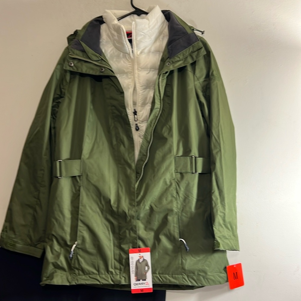 NWT GERRY 3-in-1 Rain Systems Green Jacket with removal White Vest Woman Size M
